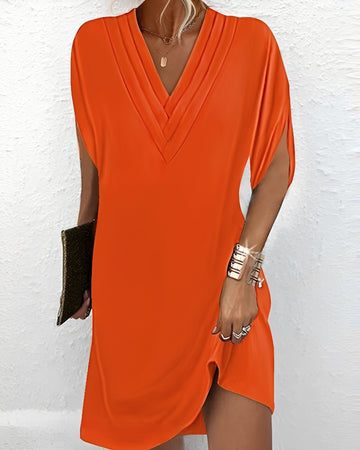 Amelia - Plissiertes Kleid mit geschlitzten Ärmeln für Damen