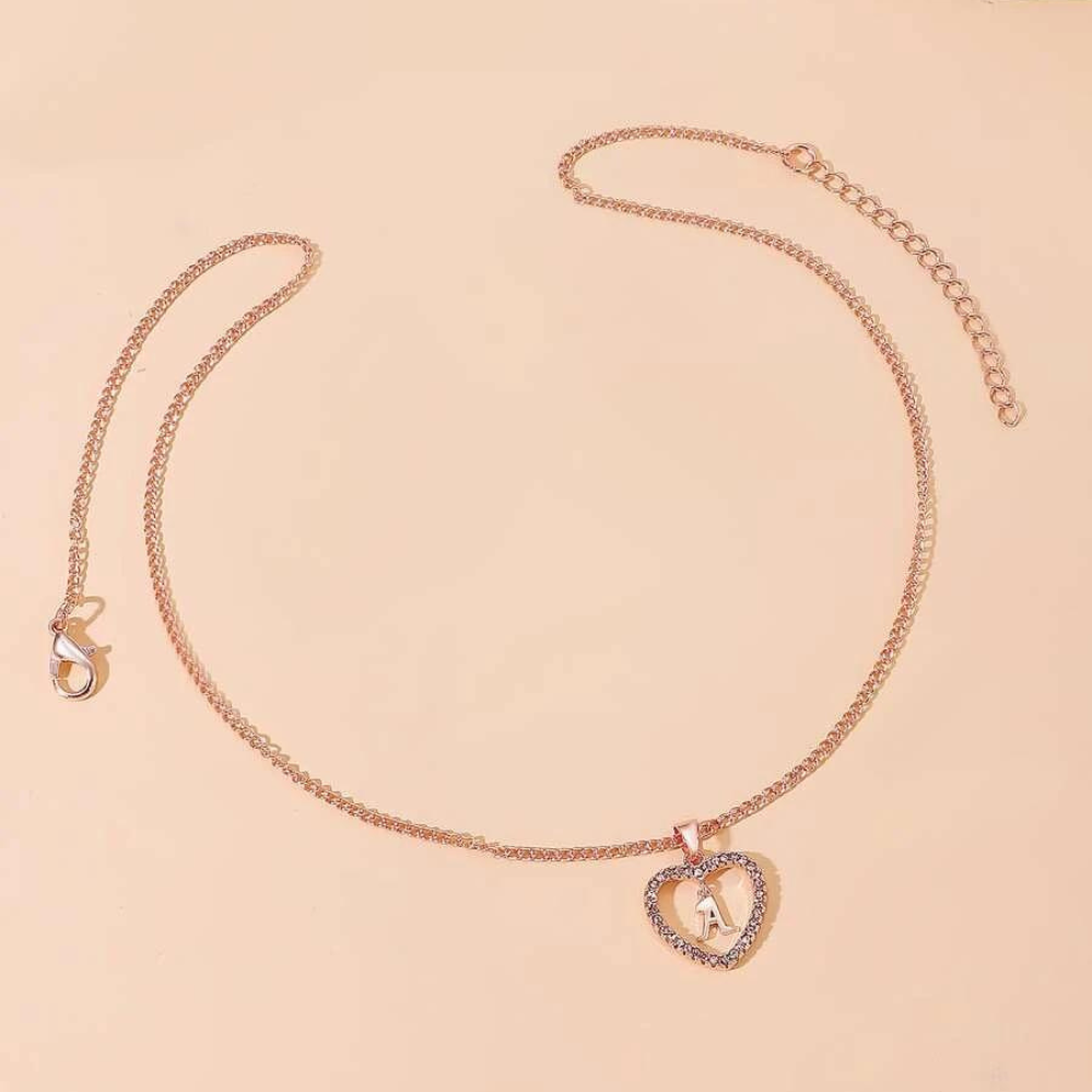 Kette mit Herz-Initialen-Anhänger
