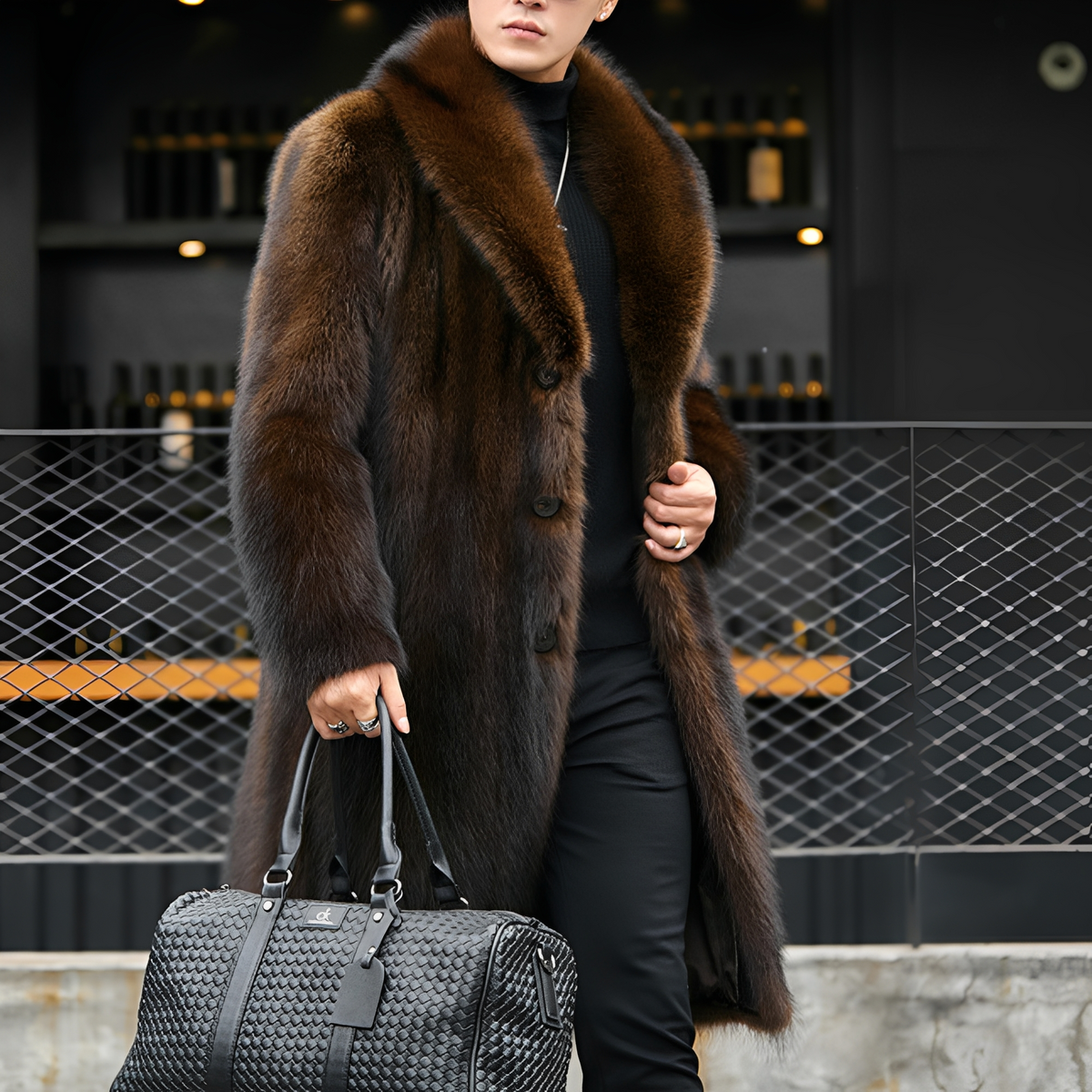 Matteo - Eleganter langer Herrenmantel mit Pelz