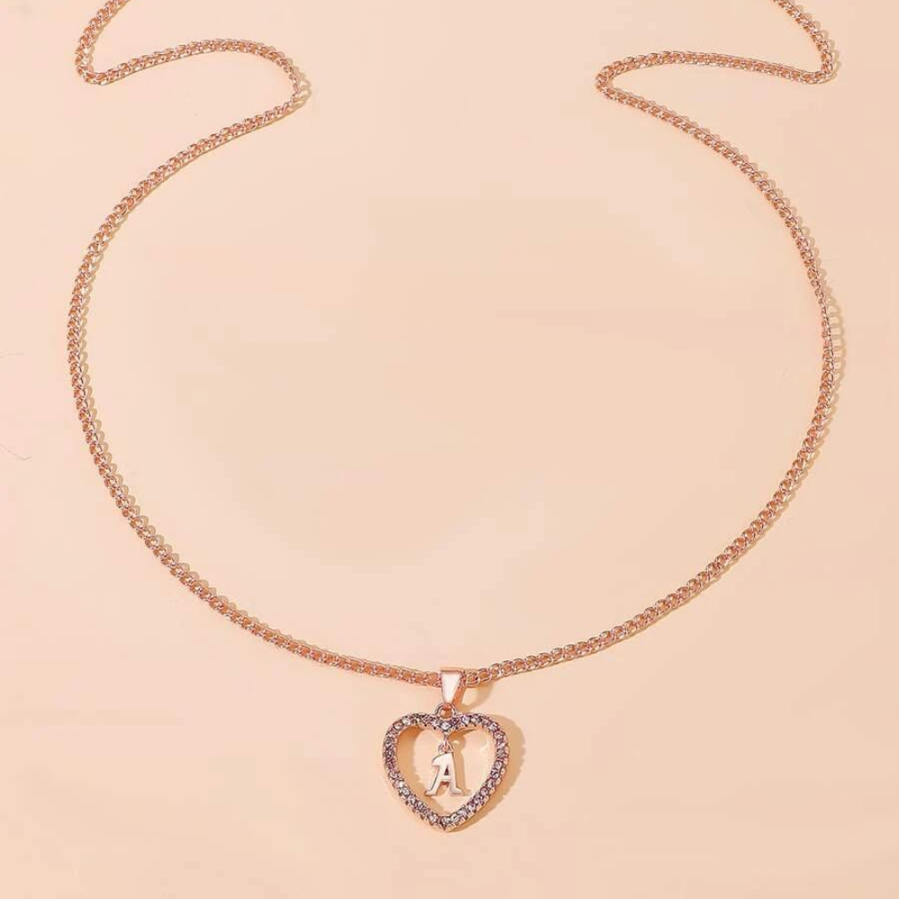 Kette mit Herz-Initialen-Anhänger