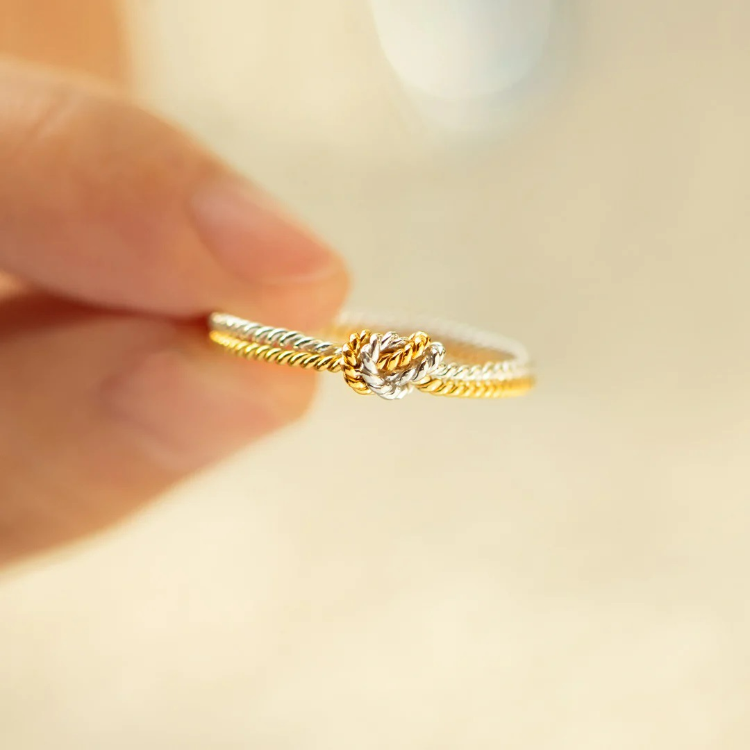 Knotenring - Gold und Silber