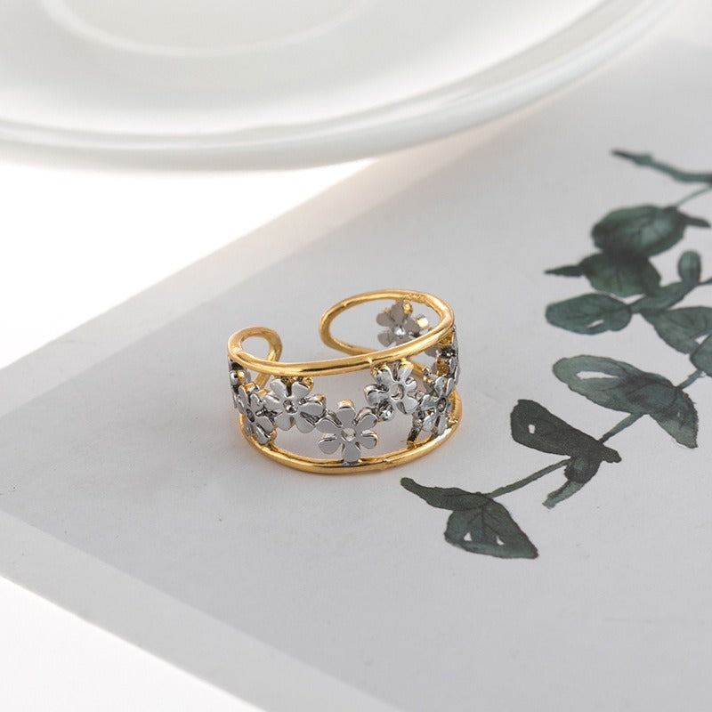 Merina – Asymmetrischer Blumenring