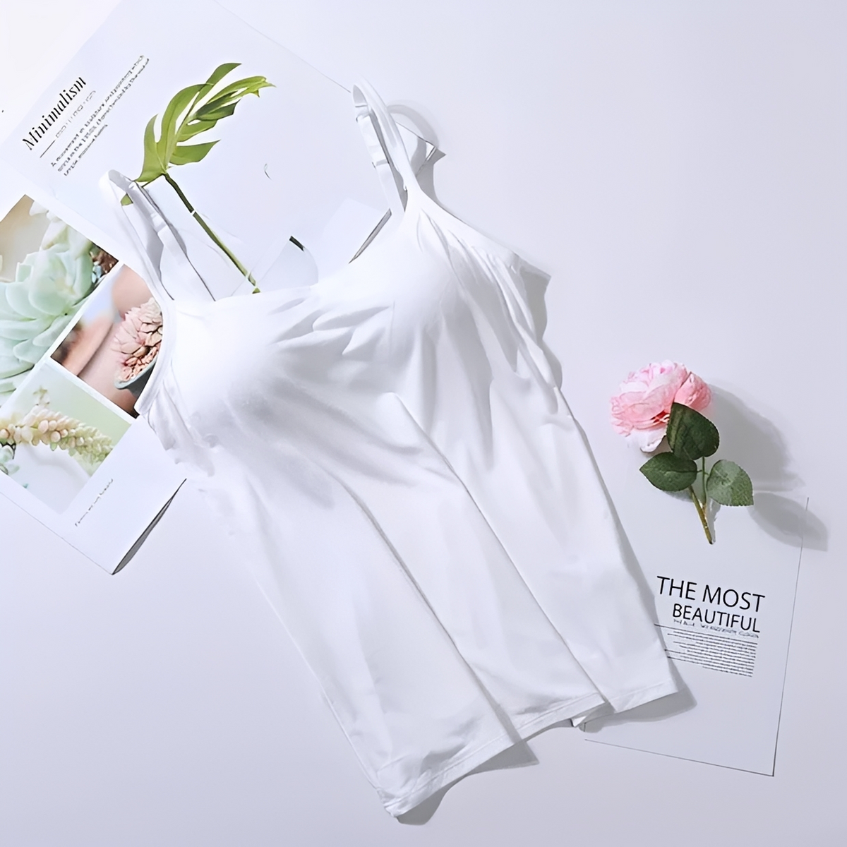 Selena - Elegantes Oberteil mit integriertem BH