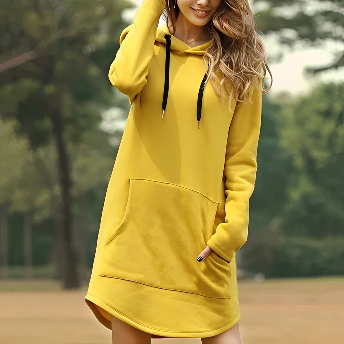 Juris - Trendiges kurzes Kleid mit Kapuze