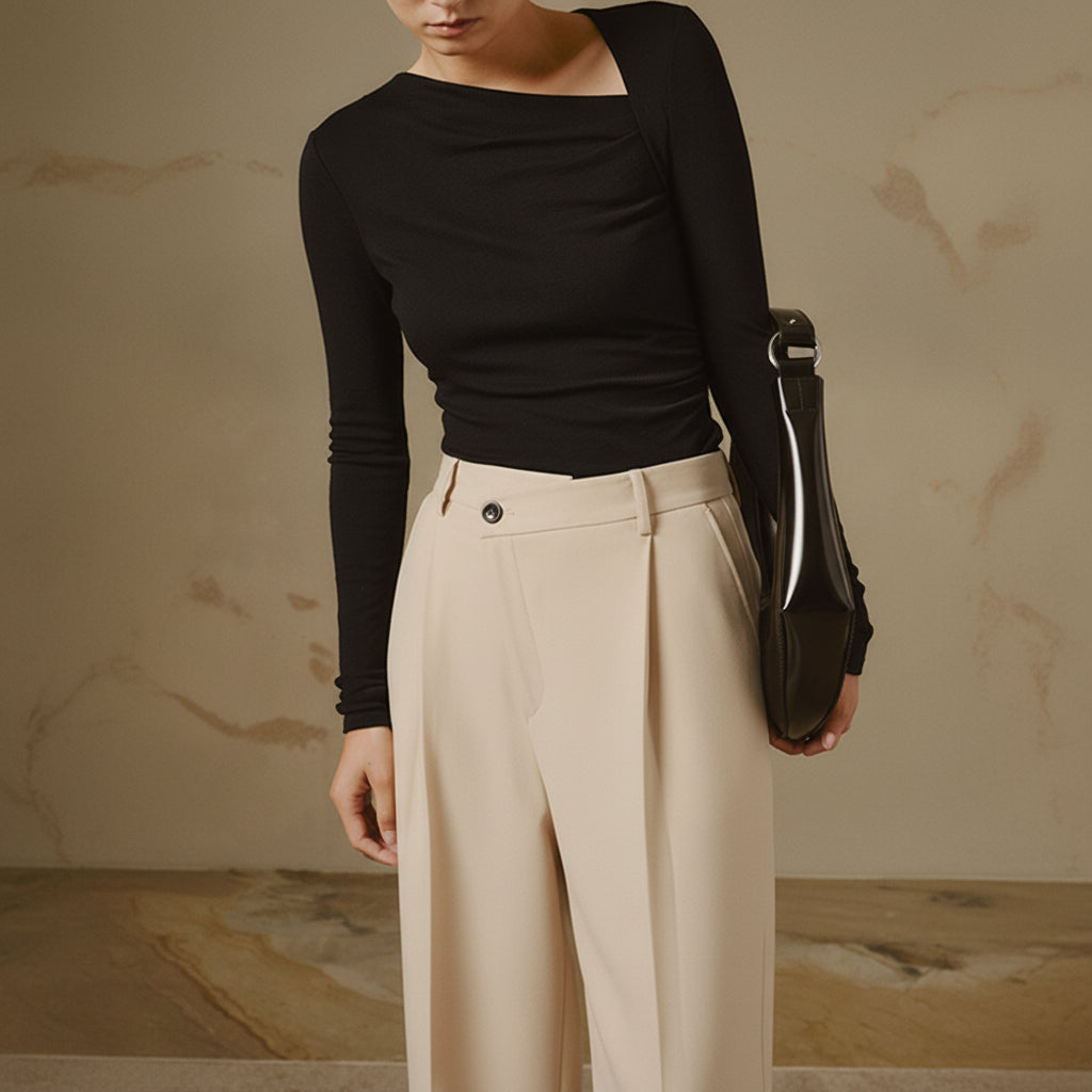Selina – Gestreiftes Asymmetrisches Langarmshirt