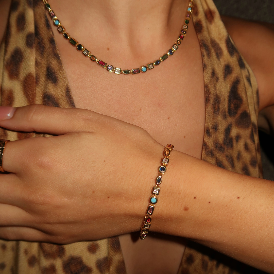 Nozomi – Farbendes Armband mit glitzernden Akzenten