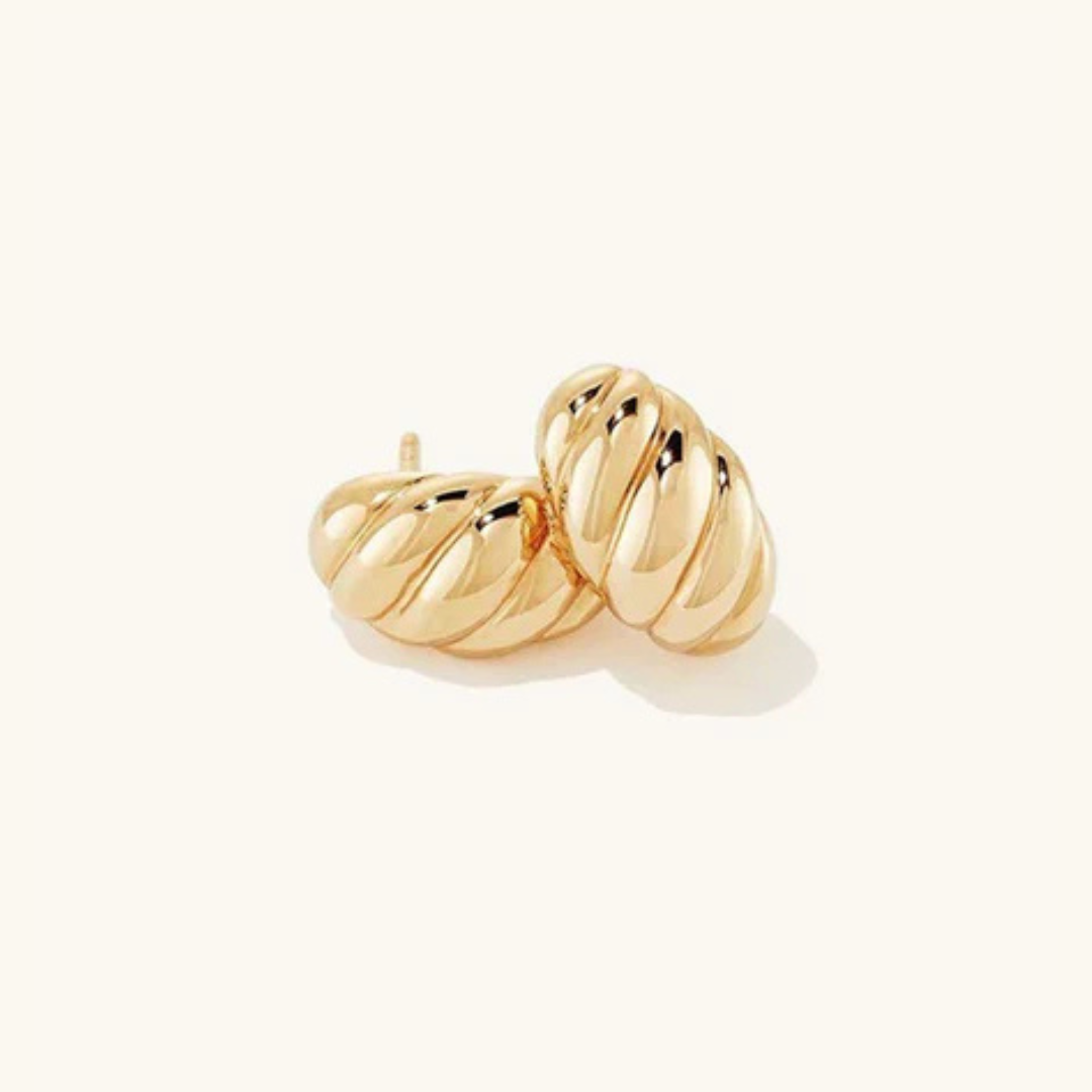 Ellie – Goldene Croissant-Ohrringe