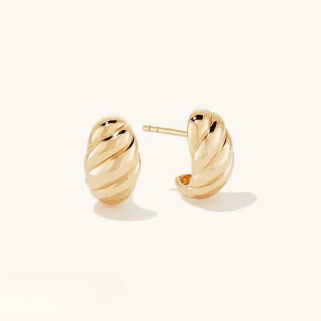 Ellie – Goldene Croissant-Ohrringe