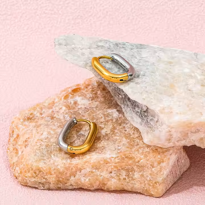 Thea – Ohrringe aus Metall