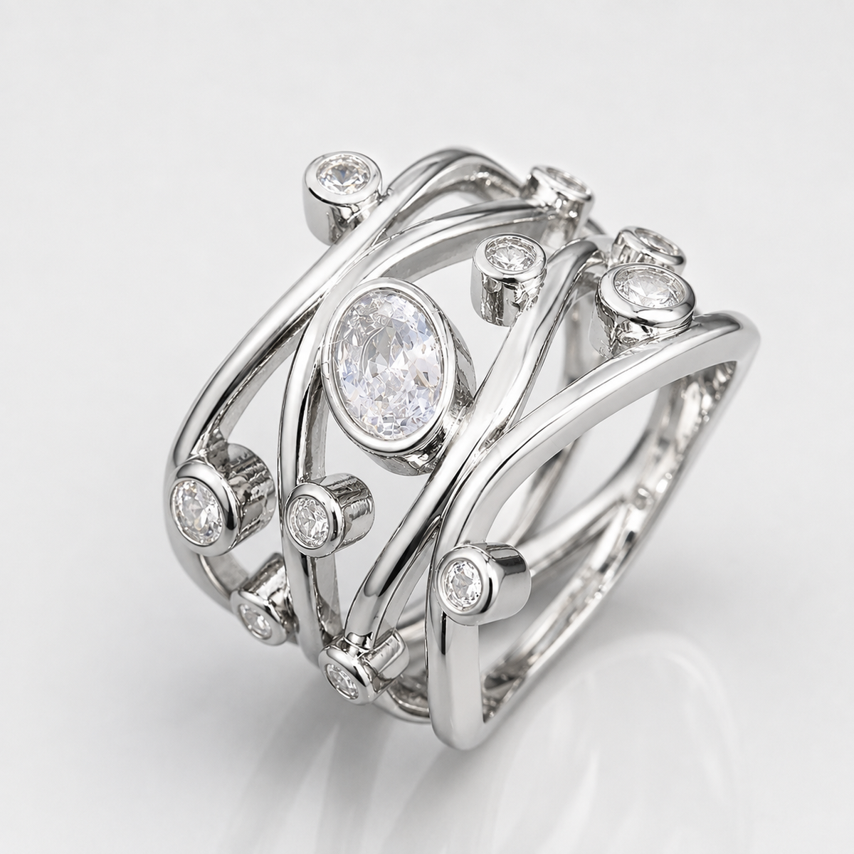 Inara – Vintage-Ring mit asymmetrischem Look