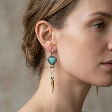 Tahlia – Boho-Ethno-Ohrringe mit grünem Harzstein