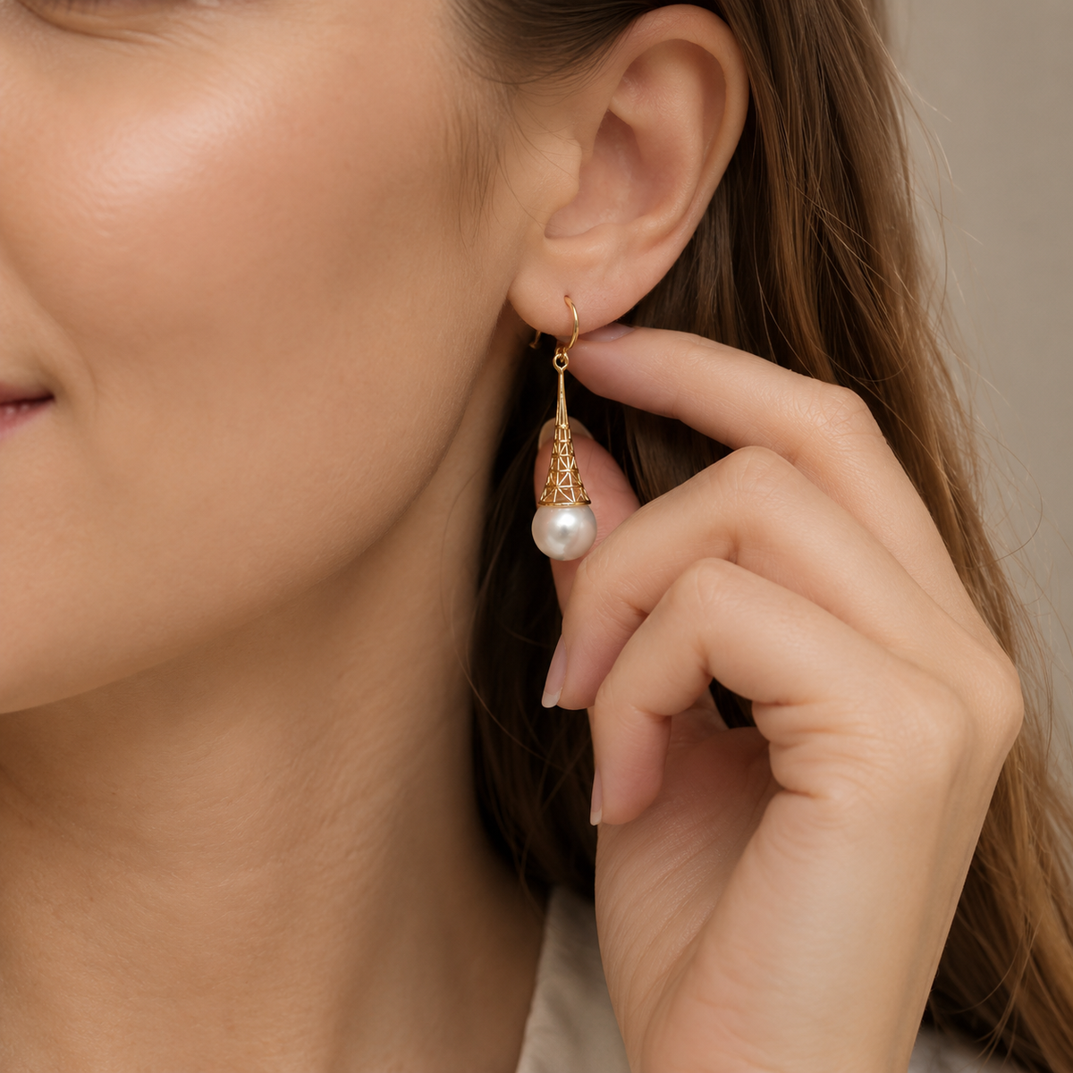 Feliza – Vintage-Ohrringe mit schwebenden Details