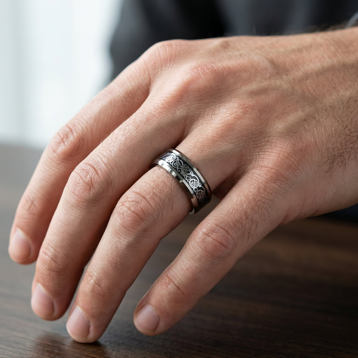 Jarl – Wikinger-Ring im archaischen Design