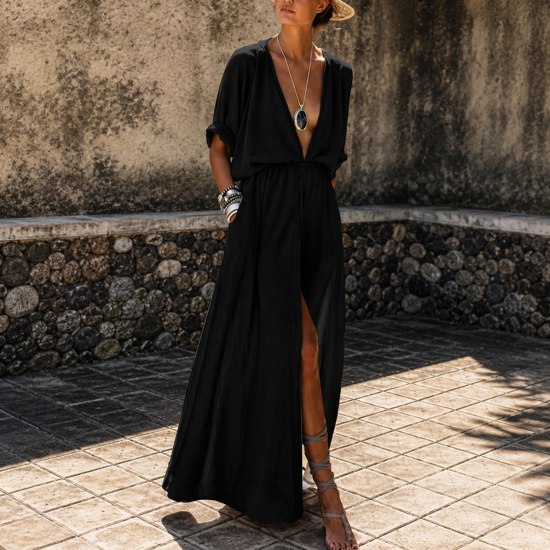 Nicole - Elegantes langes Kleid mit markantem Seitenschlitz