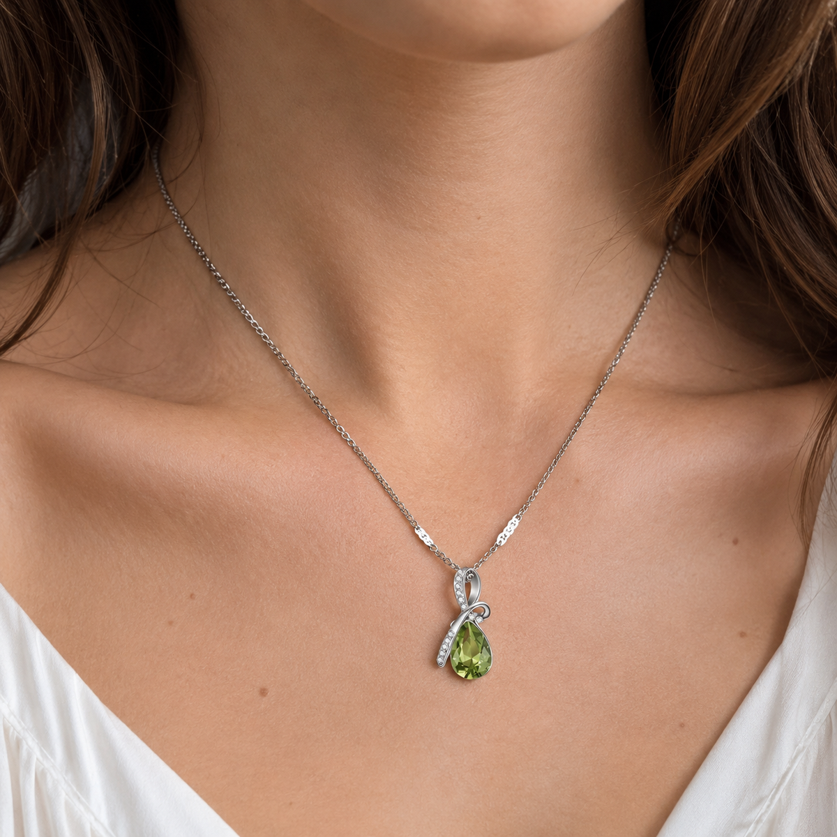 Pilar – Halskette mit glitzerndem Anhänger