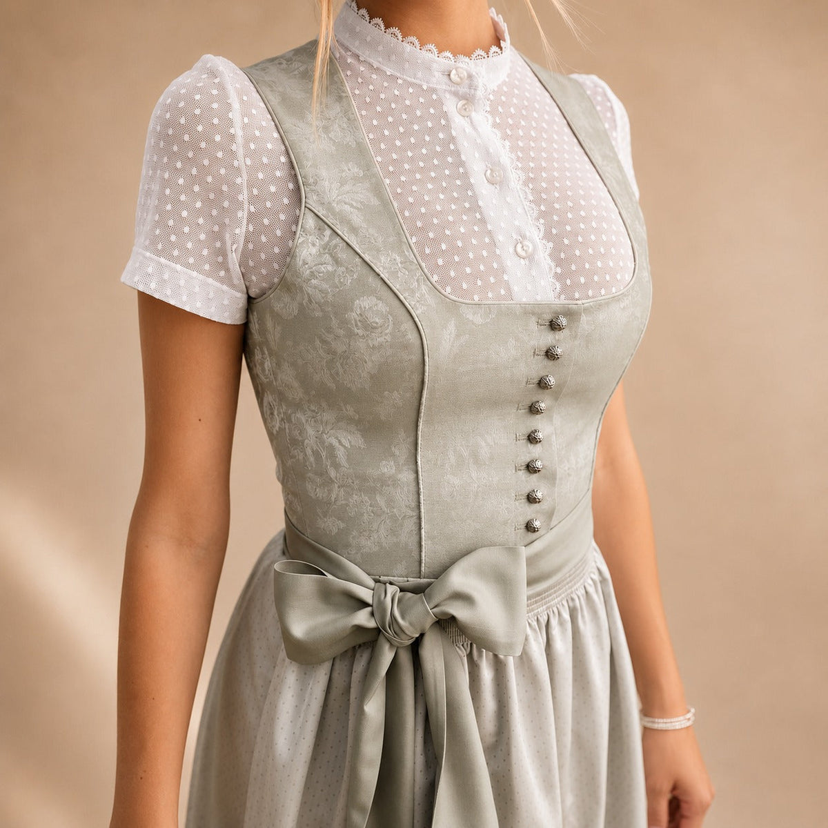 Cora - Traditionelles Oktoberfestkleid mit Schleifenakzent (Futter nicht enthalten)