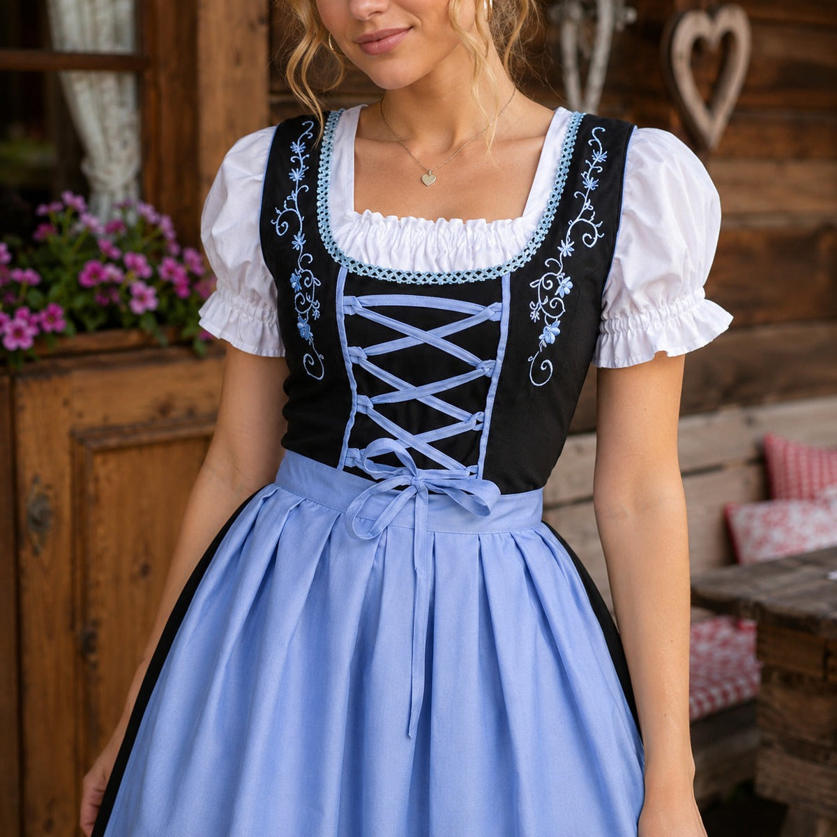 Aysha - Klassisches Oktoberfestkleid im Retro-Look (Futter nicht enthalten)
