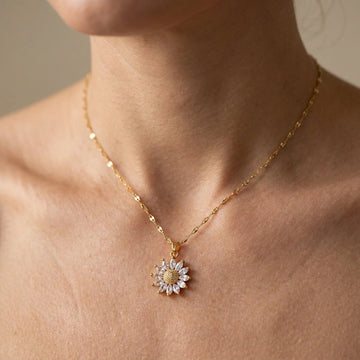 Manon – Leuchtende Sonnenblumen-Halskette