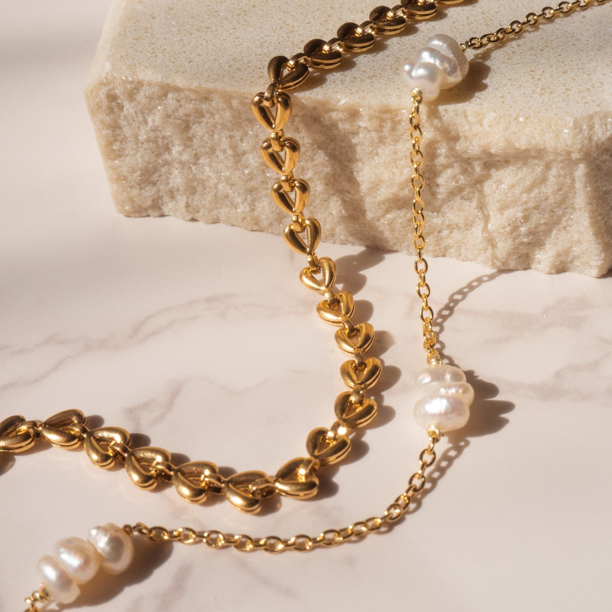 Kendra - Kettenarmband mit Herz in Gold
