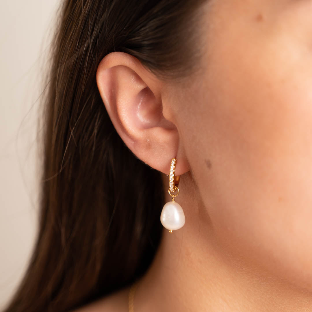 Wella - Stilvolle Hoop-Ohrringe