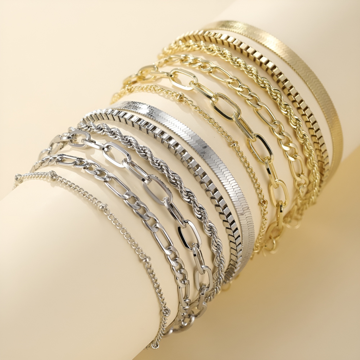 Elara – Set minimalistischer Armbänder für Damen