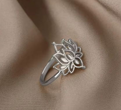 Lotusblume - Eleganter Ring
