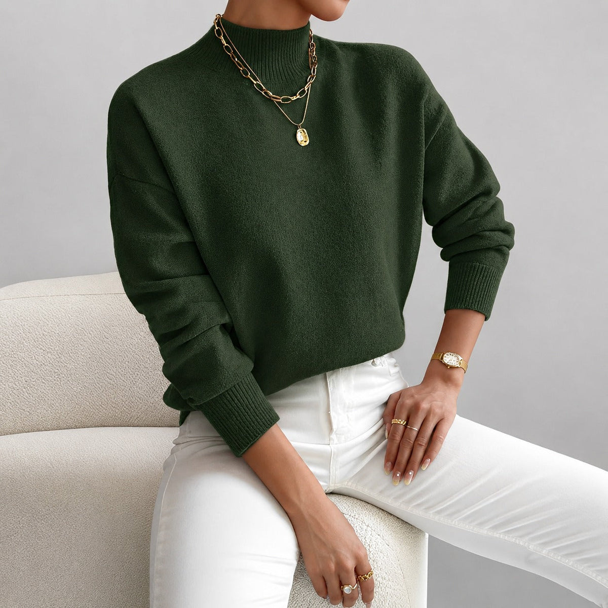 Roxana - Eleganter Damenpullover mit dezentem Kragen