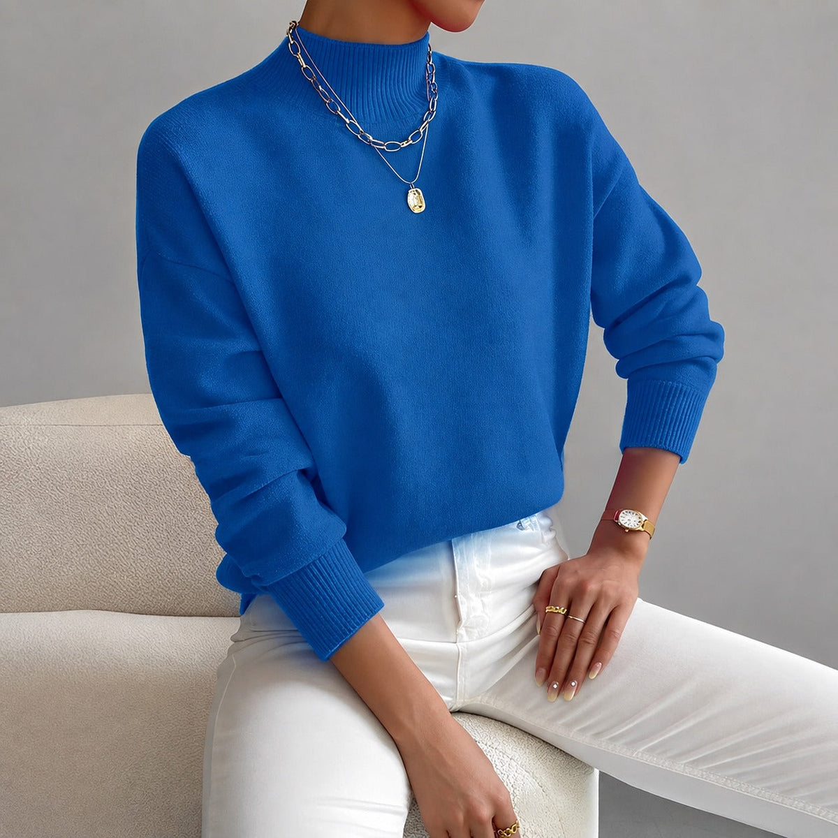 Roxana - Eleganter Damenpullover mit dezentem Kragen