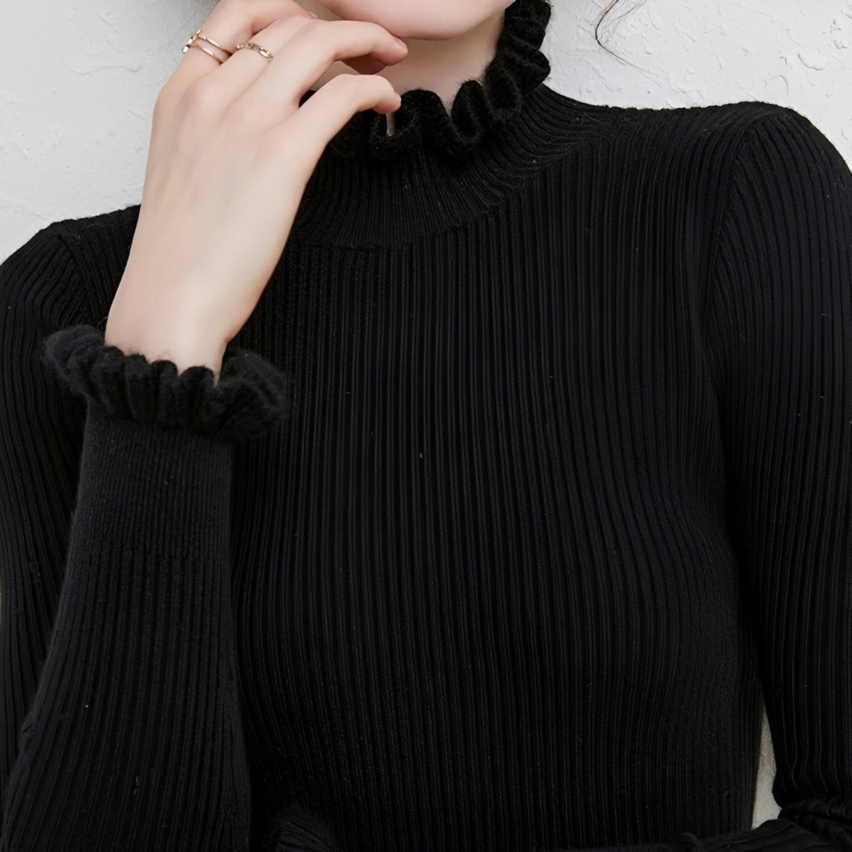 Alva - Schicker Damenpullover mit Rollkragen