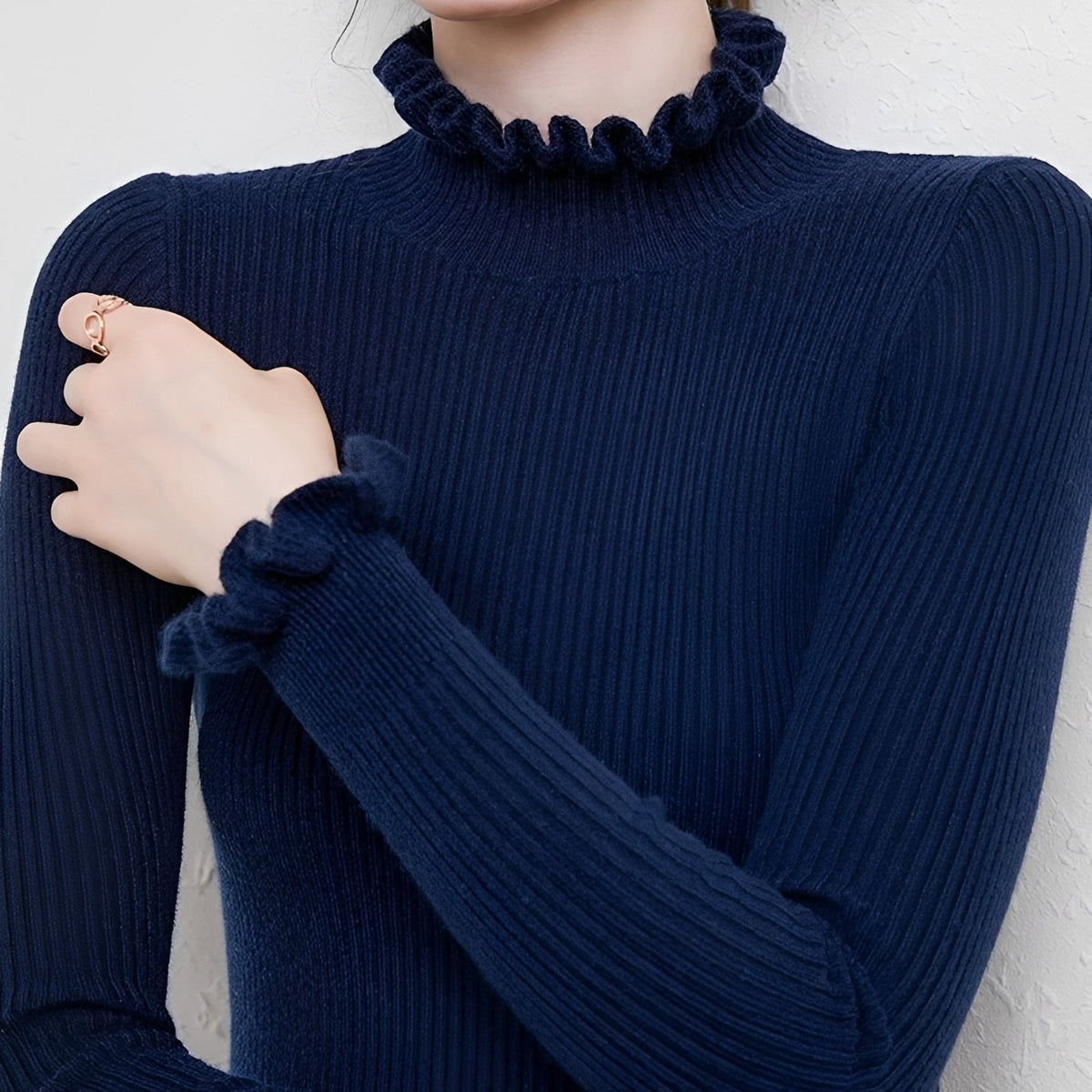 Alva - Schicker Damenpullover mit Rollkragen
