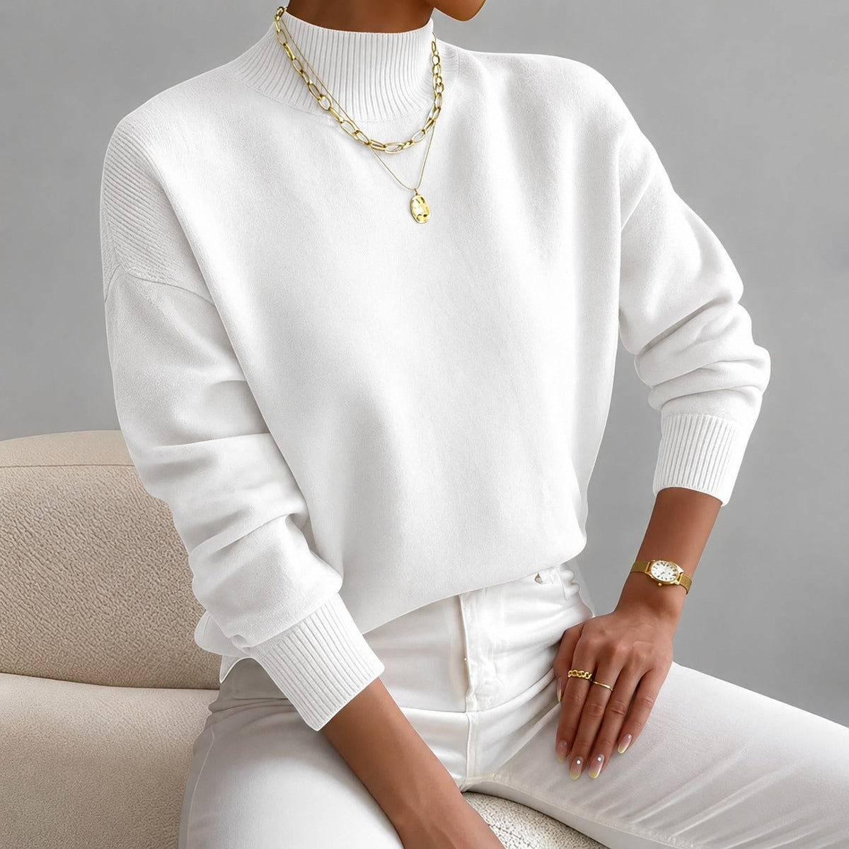 Roxana - Eleganter Damenpullover mit dezentem Kragen