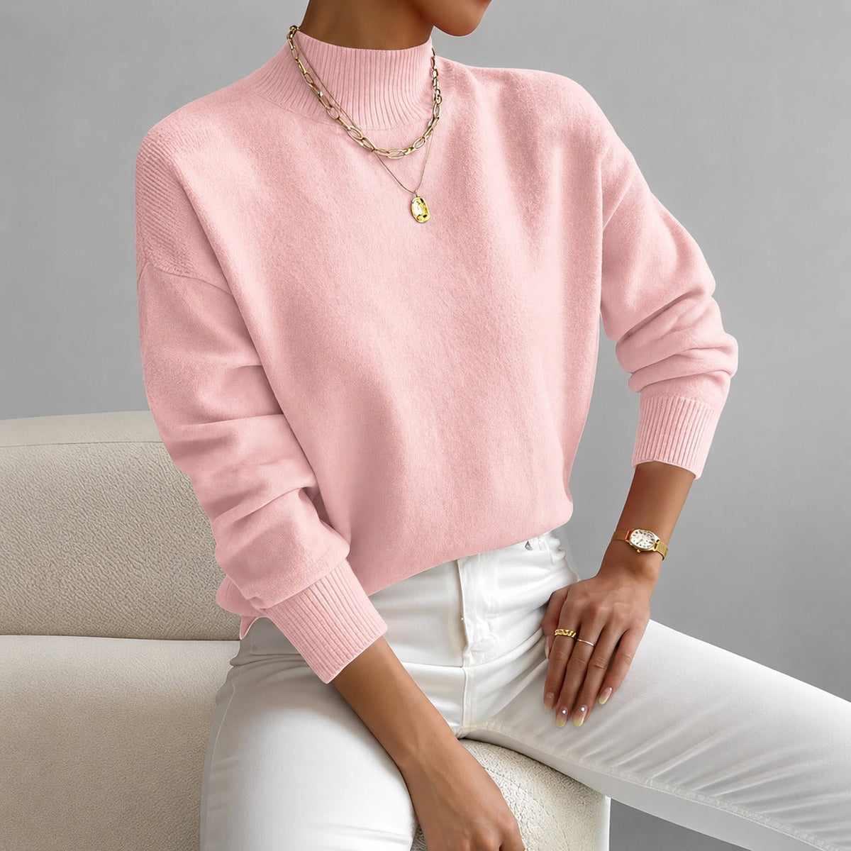 Roxana - Eleganter Damenpullover mit dezentem Kragen