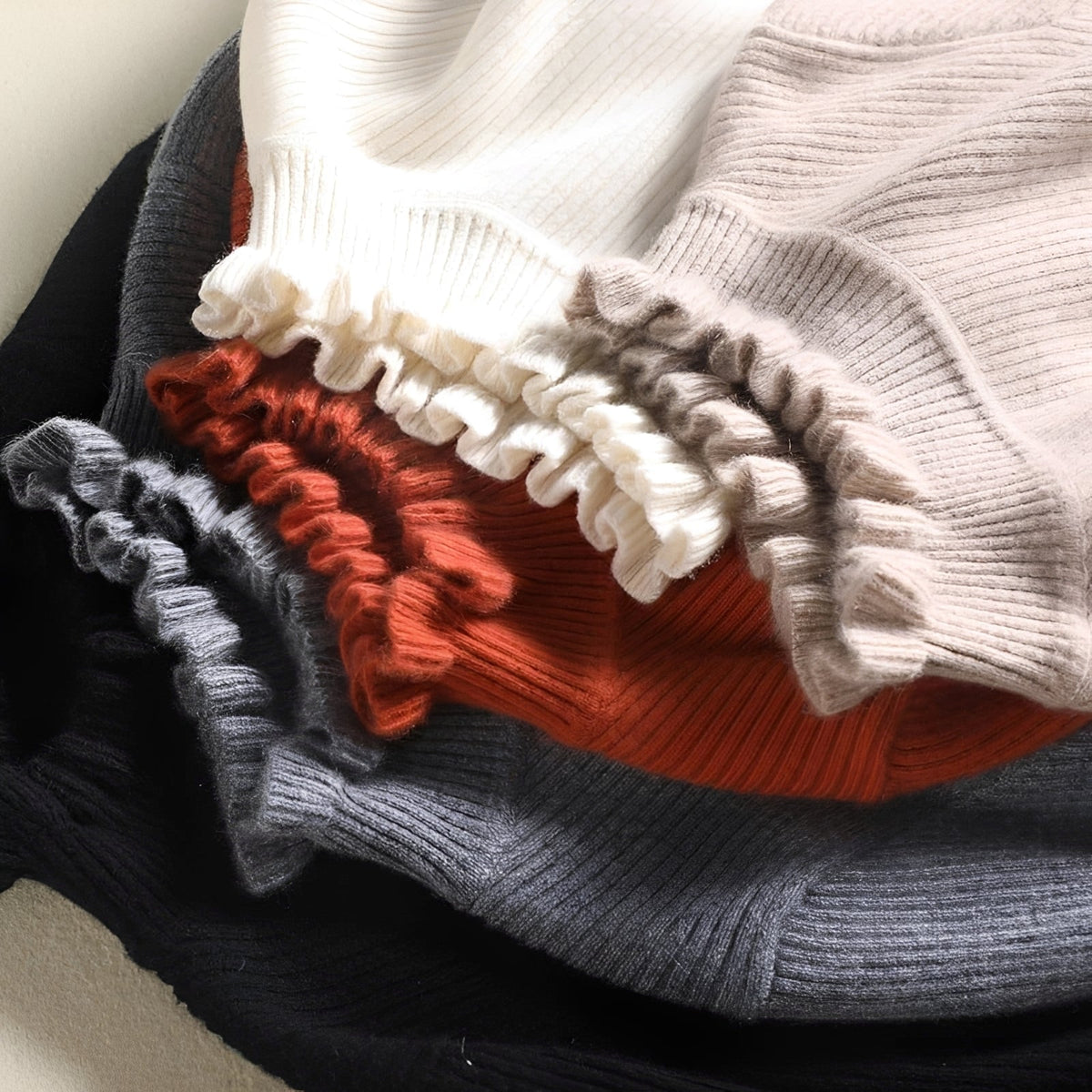 Alva - Schicker Damenpullover mit Rollkragen