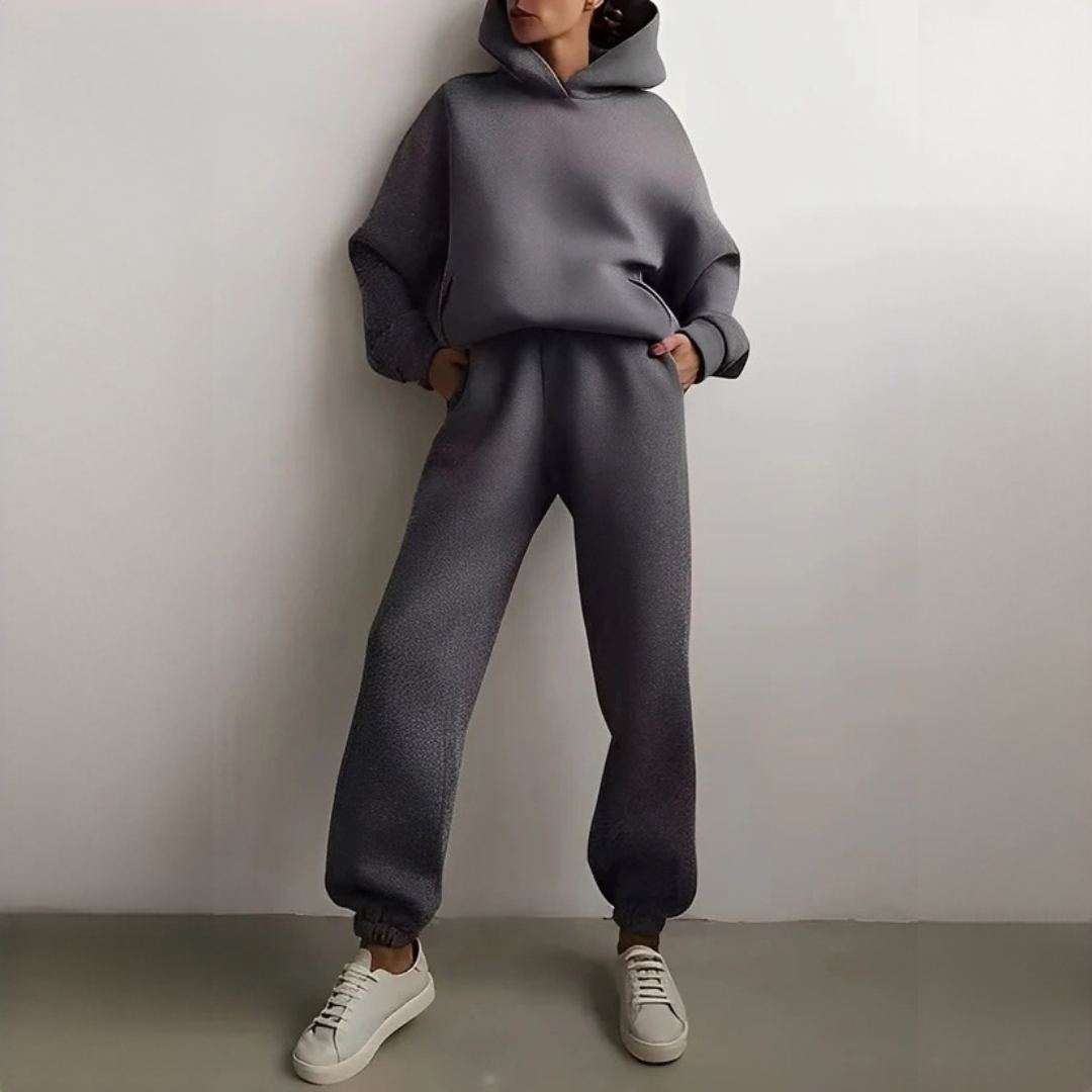 Adelia - Kuscheliges und warmes Hoodie-Set