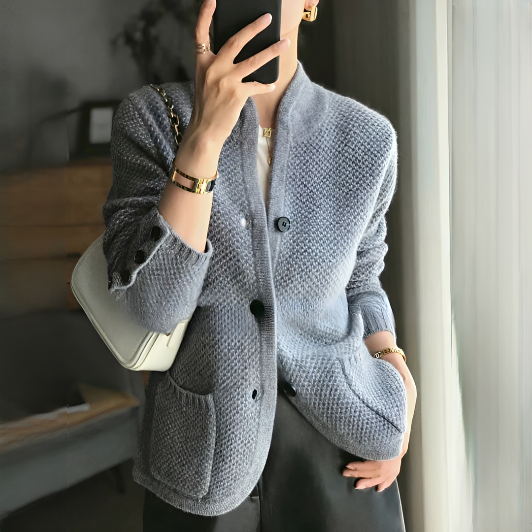 Carissa - Traditioneller und gemütlicher Blazer
