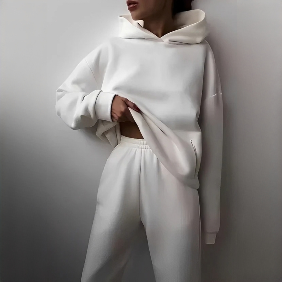Adelia - Kuscheliges und warmes Hoodie-Set