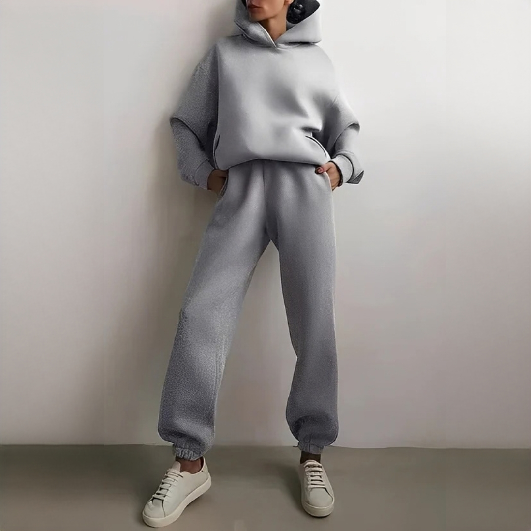 Adelia - Kuscheliges und warmes Hoodie-Set