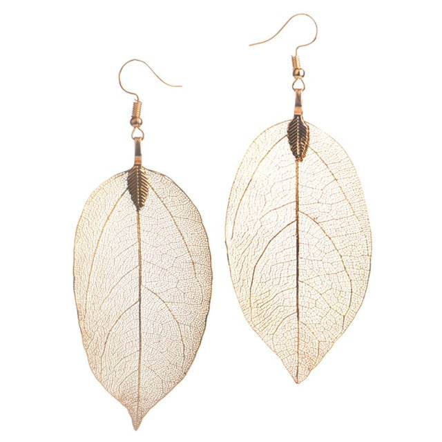 Larah – Ohrringe in Blattform im Boho-Stil