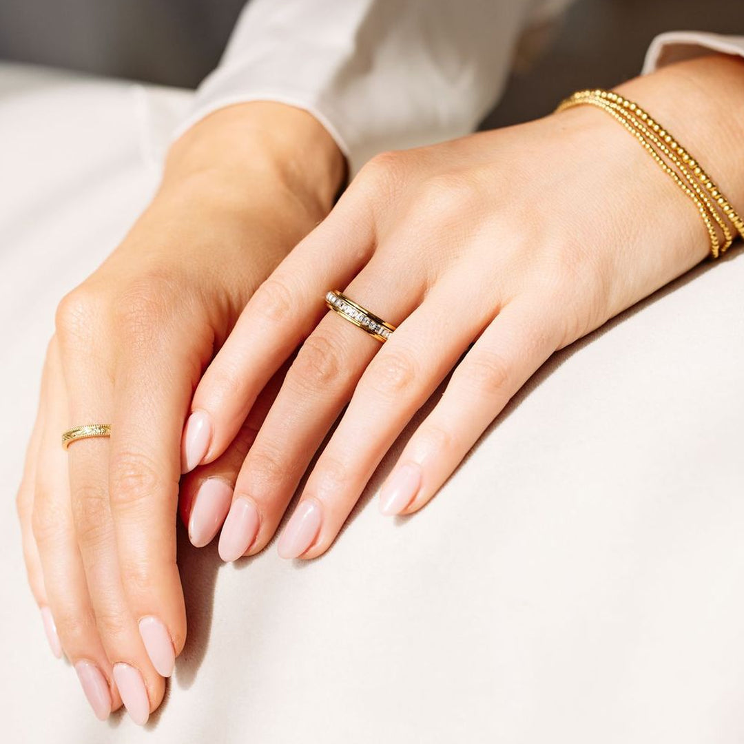 Alessia – Fidget-Ring mit glänzendem Akzent