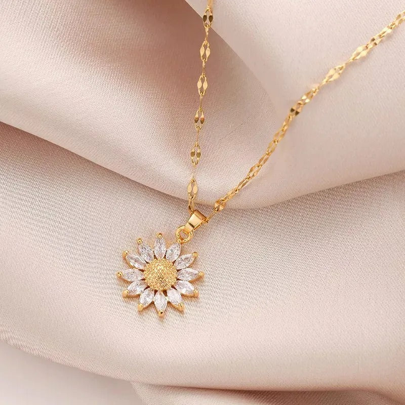 Jennie – Kette mit Sonnenblumen-Anhänger