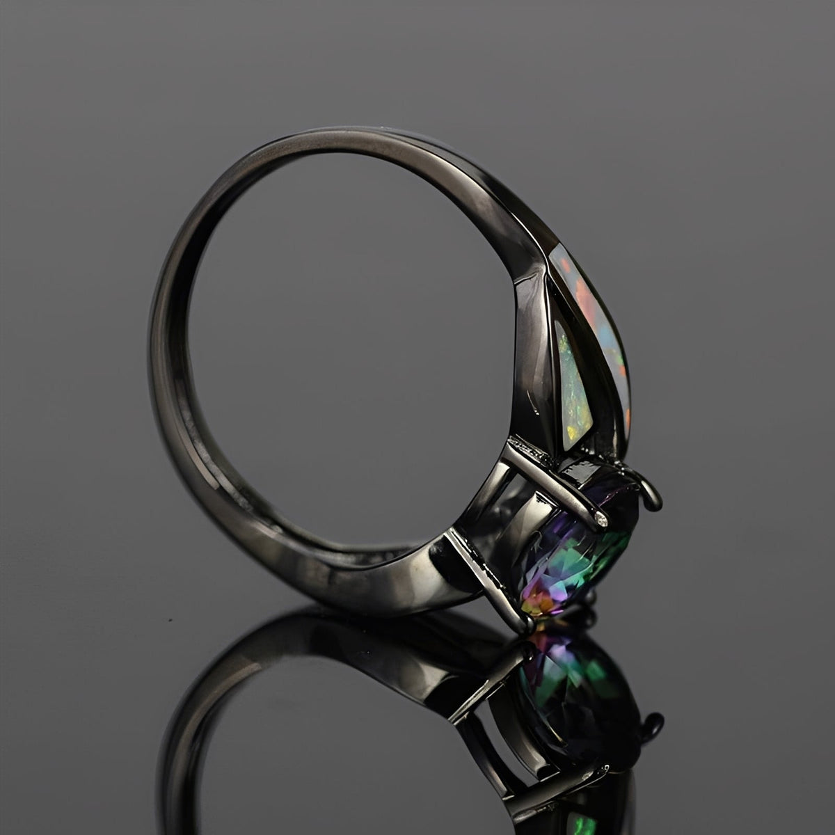 Mirella – Regenbogenring mit Opal und Topas