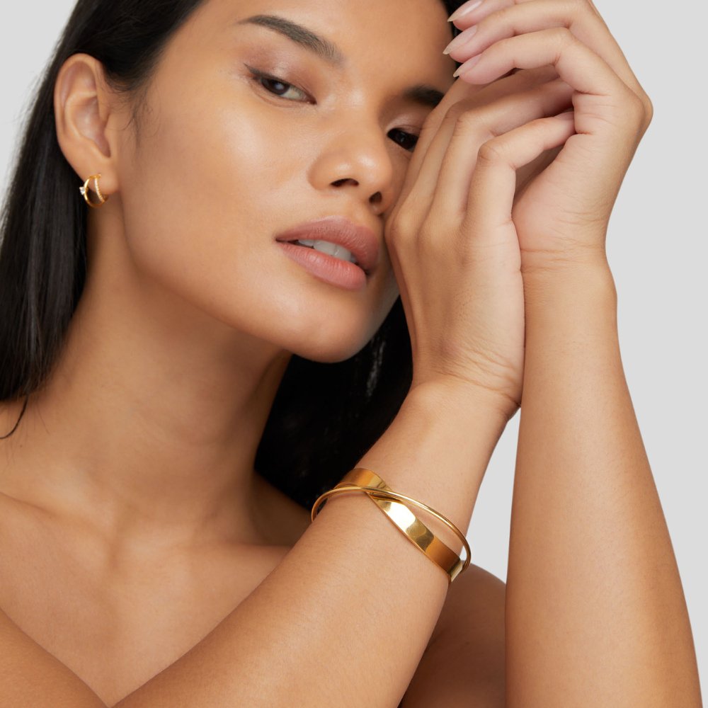 Eve – Exklusives Armband in Gold
