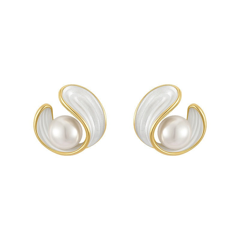 Alina – Edle Ohrringe aus hellem Opal, Perle und Gold