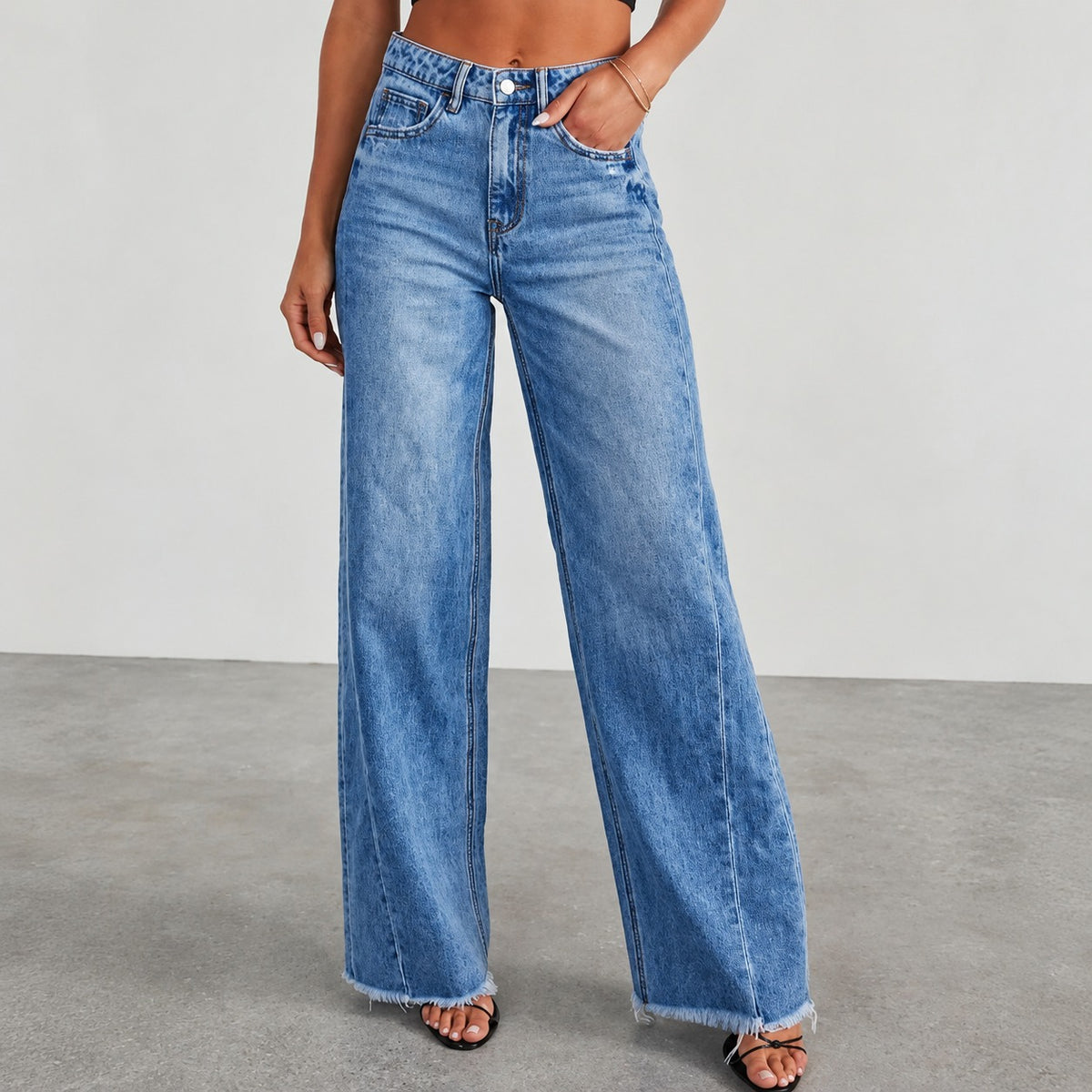 Damen Weite Jeans mit Hohem Bund und Destroyed Saum - Relaxed Fit