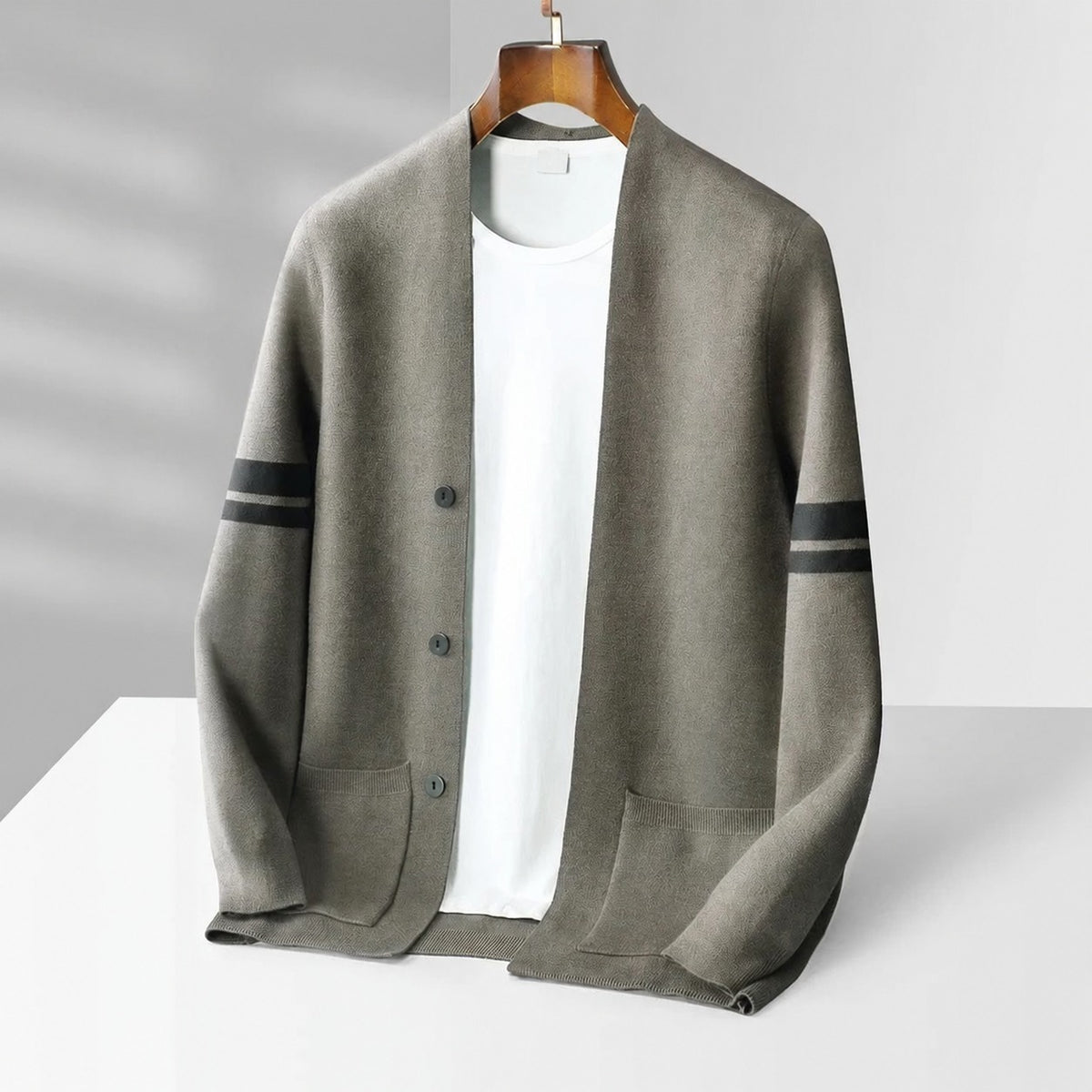 Herren Cardigan mit Knopfleiste - Kontraststreifen, lockerer Schnitt
