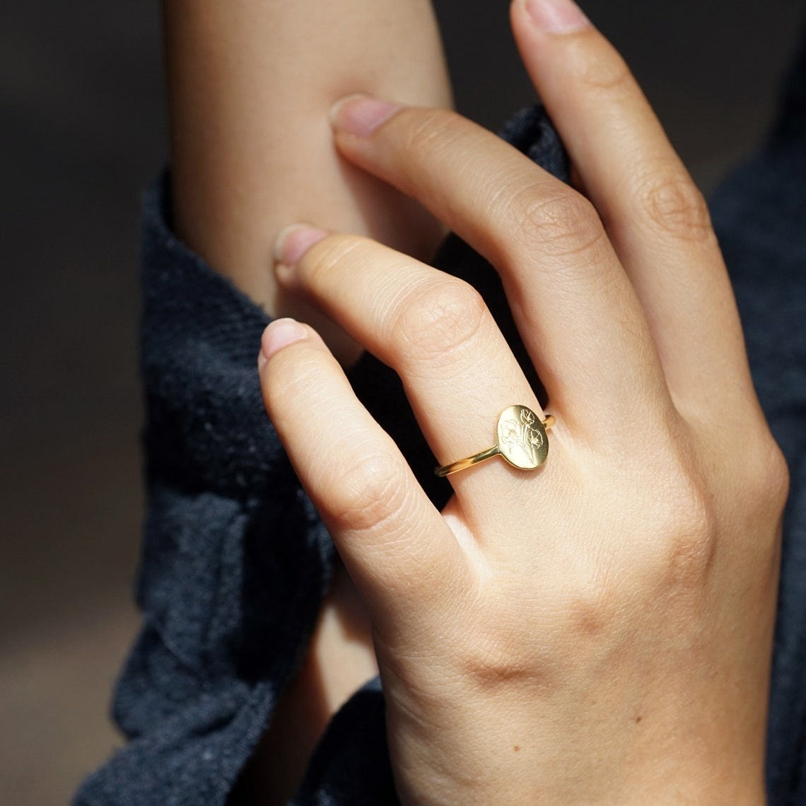 Geburtsblumenring - Stilvoll personalisierter Ring