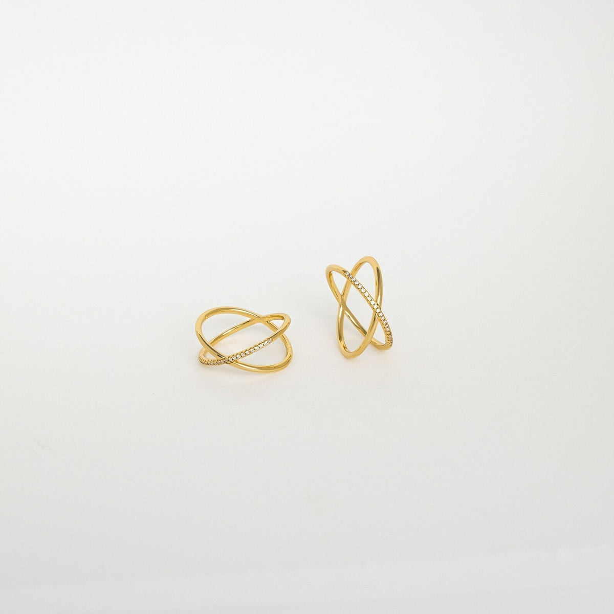 Lena – Hochwertiger Pavé X Ring