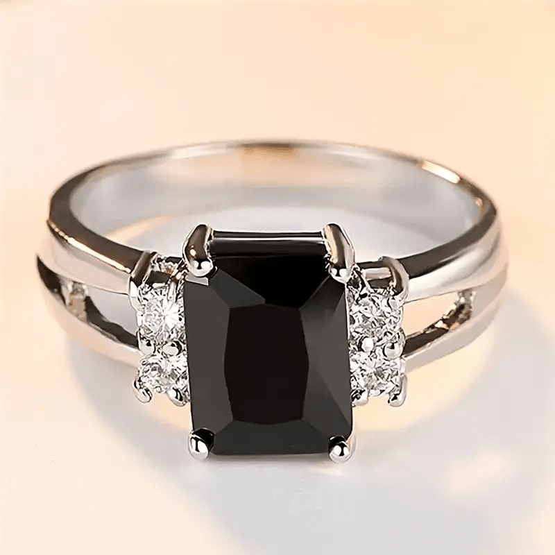 Ravenna – Vintage-Ring mit glanzvollem Onyx
