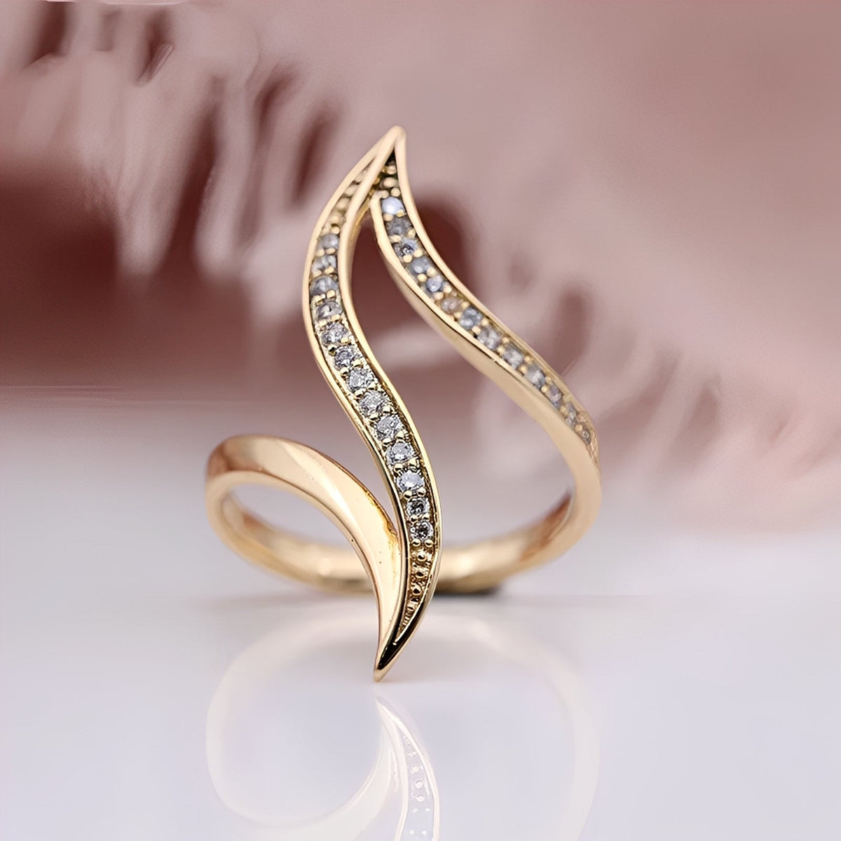 Brianna – Stilvoller Ring mit glitzernden Akzenten