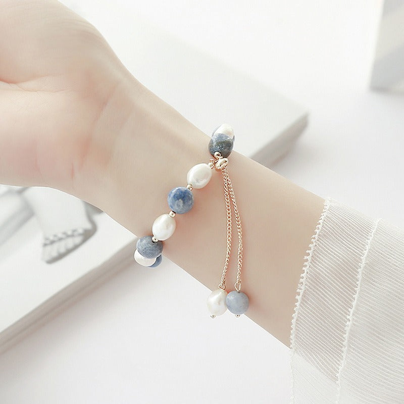 Kira – Stilvolles Armband mit Ozeanperlen